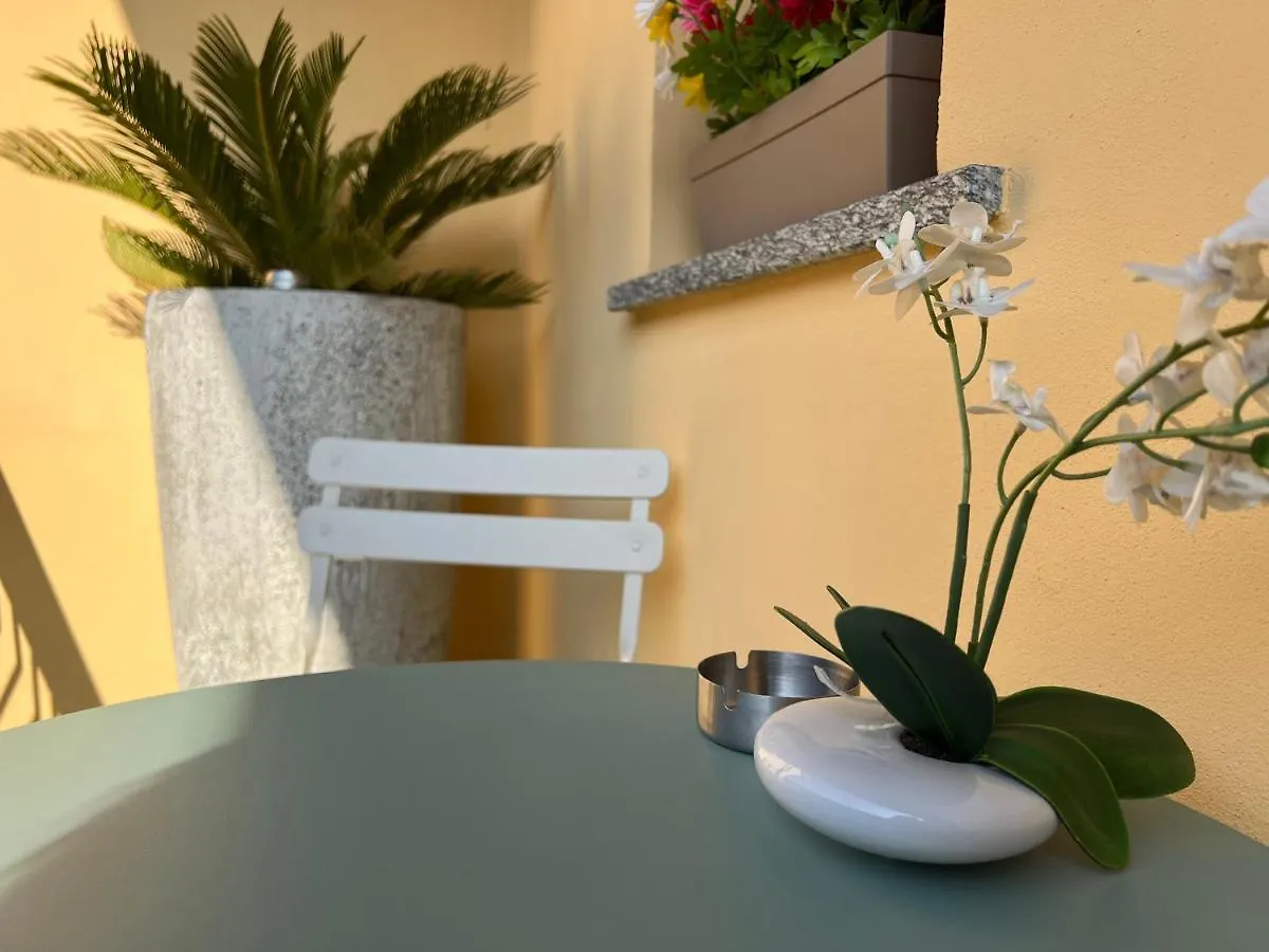 Dr54 Apartments Rho Italia