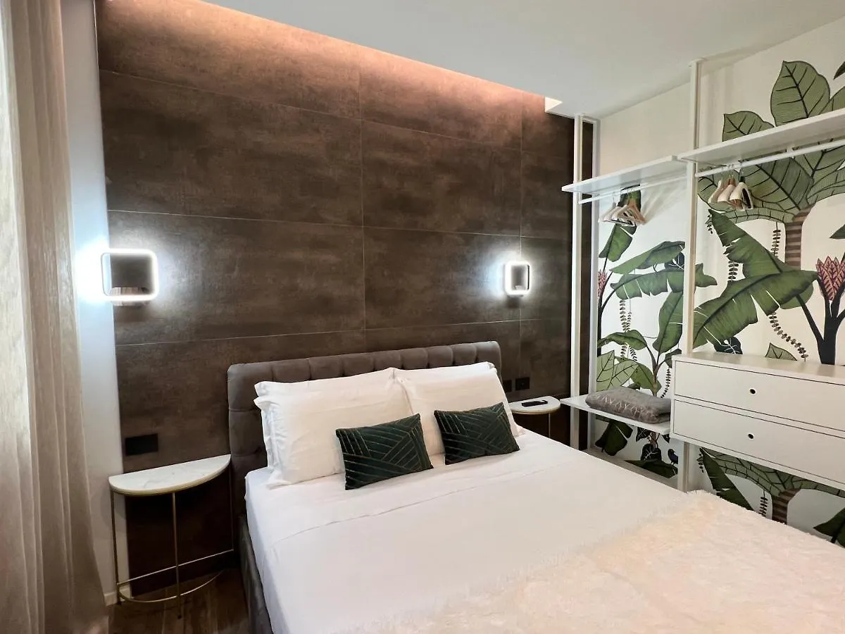 Dr54 Apartments Rho