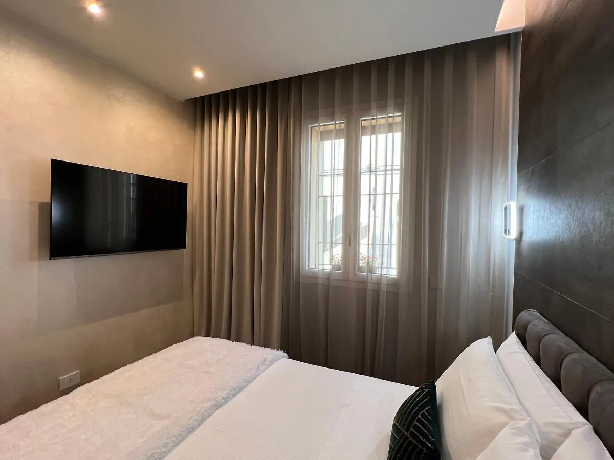 Dr54 Apartments Rho